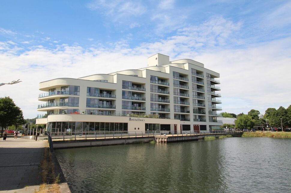 Main image of 2 bedroom Flat for sale, Harbour Road, Portishead, Bristol, BS20