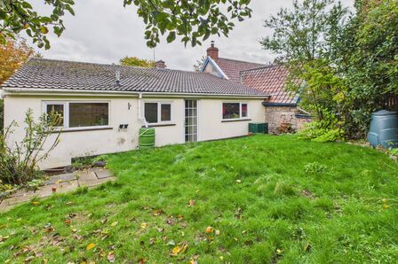 3 bedroom Semi Detached Property for sale