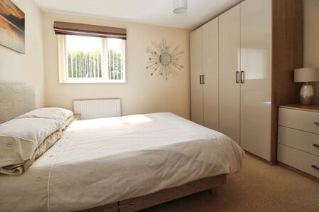 Navigators Court, 2 bedroom  Flat for sale, £229,950