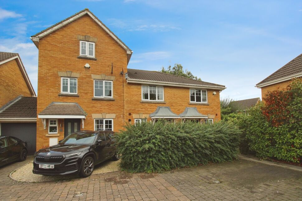 Main image of 2 bedroom Mid Terrace House for sale, The Park, Portishead, Bristol, BS20