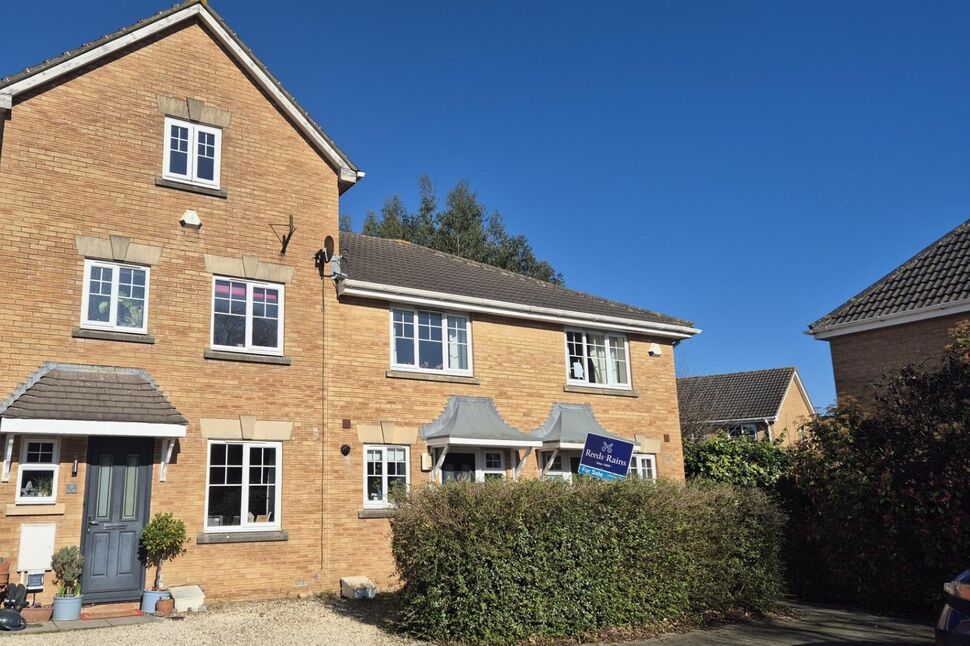 Main image of 2 bedroom Mid Terrace House for sale, The Park, Portishead, Bristol, BS20