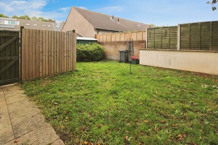 2 bedroom End Terrace House for sale