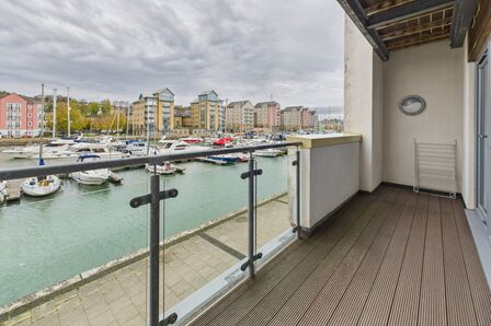Merchant Square, 1 bedroom Flat for sale, &pound;200,000
