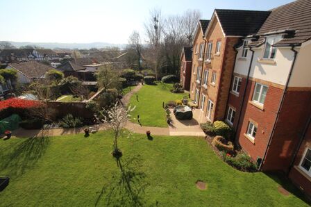 Brampton Way, 1 bedroom Flat for sale, &pound;150,000