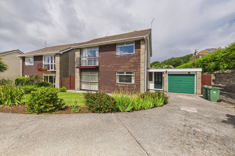 Main image of 3 bedroom Detached House for sale, Clynder Grove, Clevedon, North Somerset, BS21