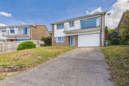 Waterside Park, 4 bedroom Detached House for sale, &pound;650,000
