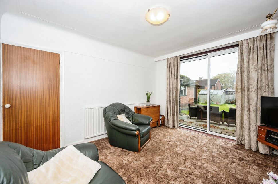 4 bedroom Semi Detached House for sale, Fairlie Drive, Rainhill, L35