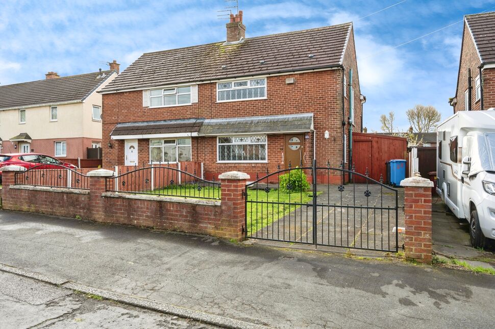 2 bedroom Semi Detached House for sale, Chatsworth Road, Rainhill, L35