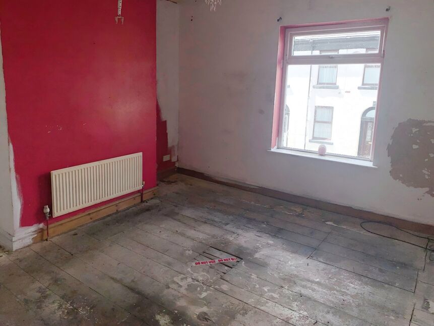 3 bedroom Mid Terrace House for sale, St. Helens Road, Prescot, L34 £