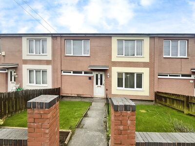 Longton Lane, 3 bedroom Mid Terrace House to rent, £900 pcm