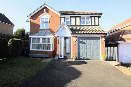 Gilleney Grove, 4 bedroom Detached House to rent, &pound;1,600 pcm
