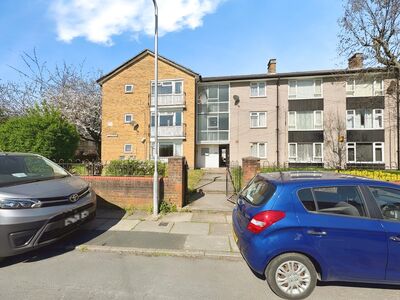 2 bedroom  Flat to rent