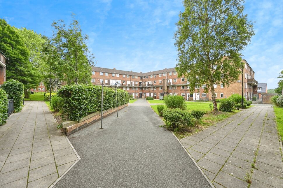 2 bedroom  Flat for sale
