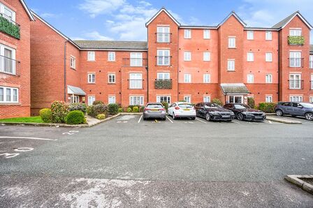 Speakman Way, 2 bedroom  Flat to rent, £825 pcm