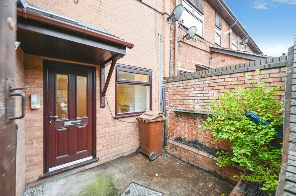 Main image of 2 bedroom House for sale, Alva Road, Rainhill, Merseyside, L35
