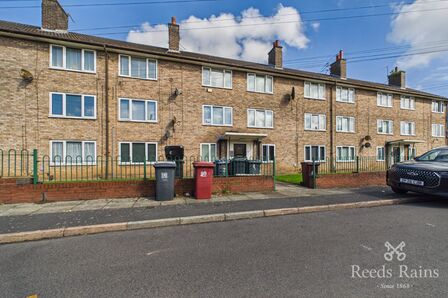 1 bedroom Flat for sale