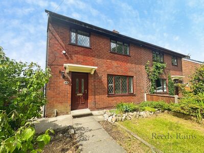 Hawksbury Drive, 3 bedroom Semi Detached House to rent, &pound;950 pcm
