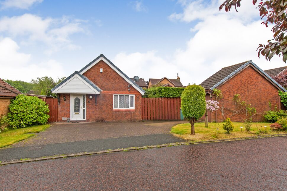 Main image of 2 bedroom Detached Bungalow for sale, Sycamore Close, Fulwood, Preston, PR2
