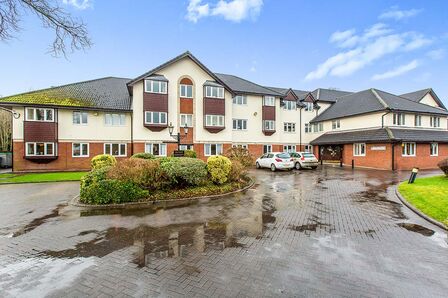 Sharoe Bay Court, 1 bedroom  Flat for sale, £95,000
