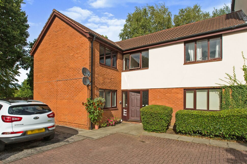 Main image of Flat to rent, Golf View, Ingol, Lancashire, PR2