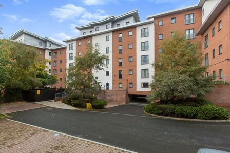 Lumen Court, 2 bedroom  Flat to rent, £900 pcm