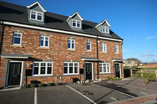 Main image of 3 bedroom Mid Terrace House to rent, Beecham Place, Claughton-on-Brock, Lancashire, PR3