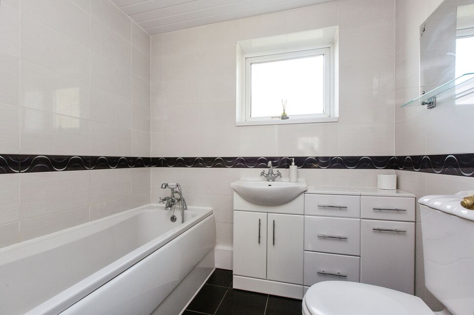 2 bedroom Detached House for sale, Cromwell Road, Ribbleton, PR2 £260,000