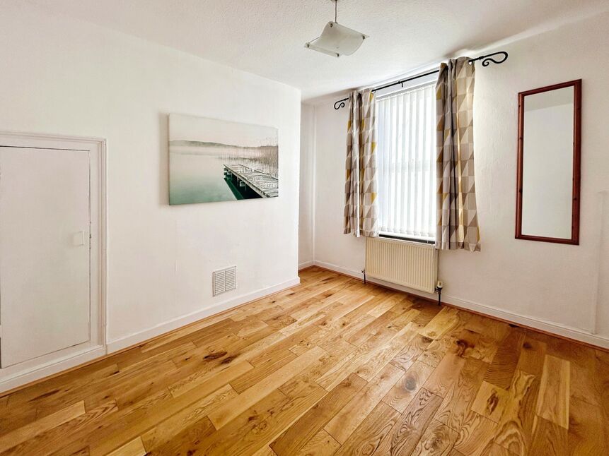 3 bedroom Mid Terrace House to rent, Great Avenham Street, Preston, PR1