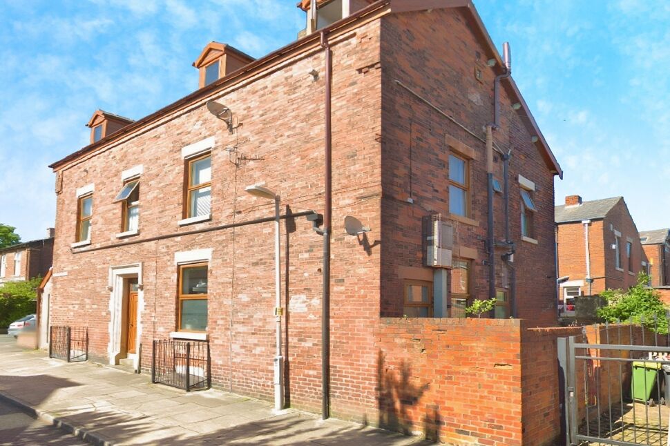 Main image of 1 bedroom  Room to rent, Prospect Place, Ashton-on-Ribble, Lancashire, PR2