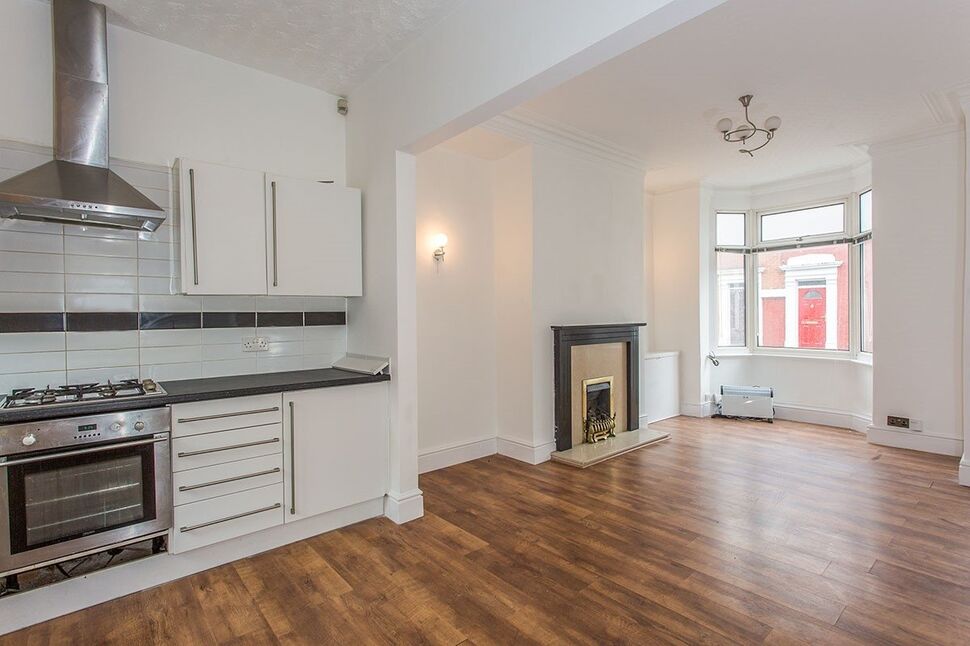 2 bedroom Mid Terrace House for sale, Kent Street, Preston, PR1 £90,000