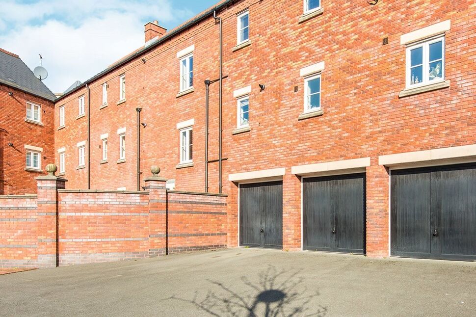 2 bedroom Flat for sale, Middleton Road, Fulwood, PR2 £145,000