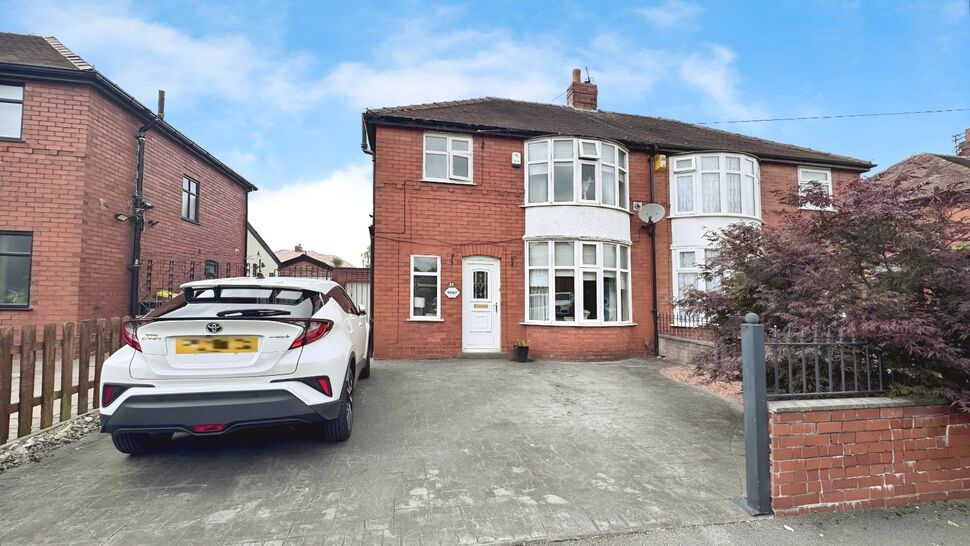 Main image of 3 bedroom Semi Detached House for sale, Cedar Avenue, Ashton-on-Ribble, Lancashire, PR2