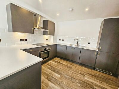 2 bedroom  Flat for sale