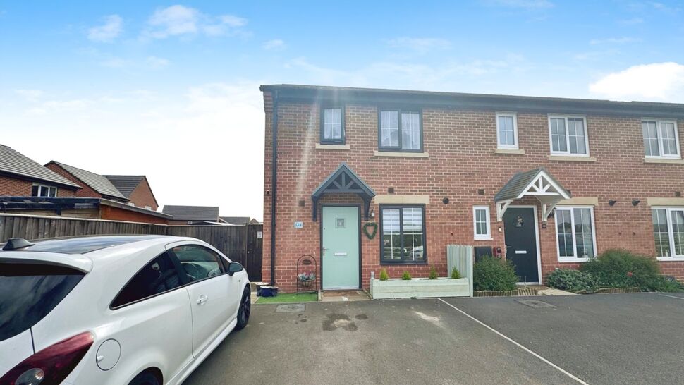 3 bedroom End Terrace House for sale