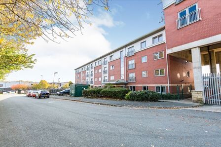 Mercer Street, 1 bedroom  Flat to rent, £650 pcm