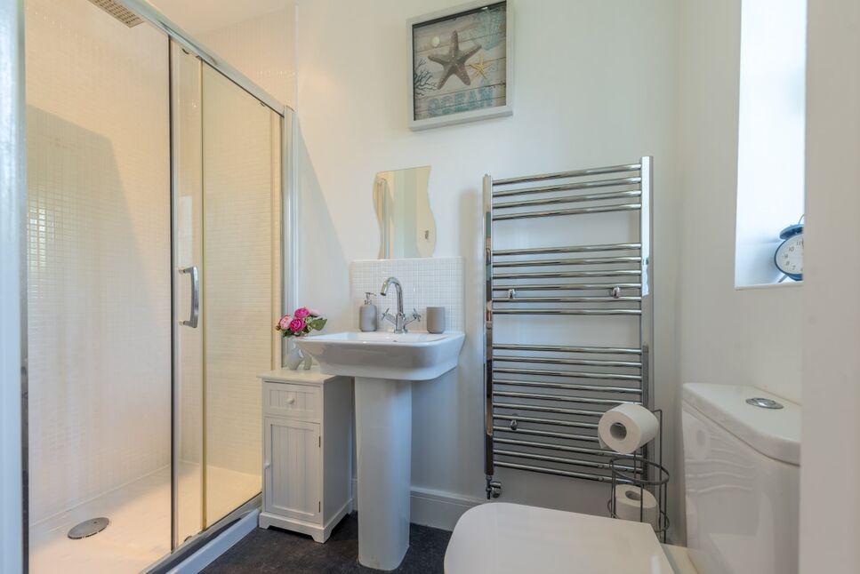 En-Suite Bathroom