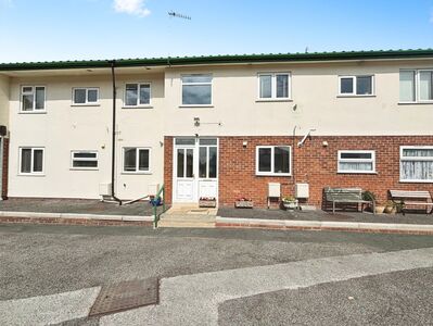 2 bedroom  Flat for sale