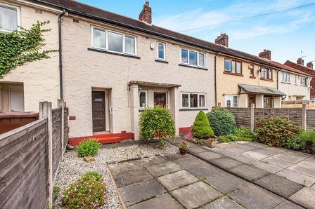 3 bedroom Mid Terrace House for sale