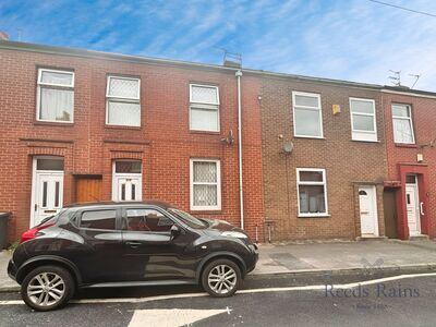 2 bedroom Mid Terrace House for sale
