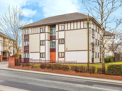 1 bedroom  Flat for sale