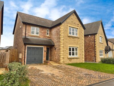 Diver Road, 4 bedroom Detached House to rent, &pound;1,550 pcm