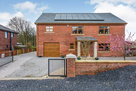 Highgate Close, 5 bedroom Detached House for sale, £800,000
