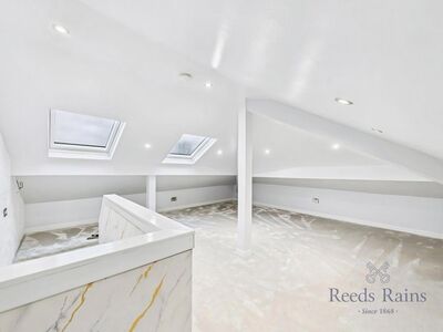 2 bedroom  Flat to rent