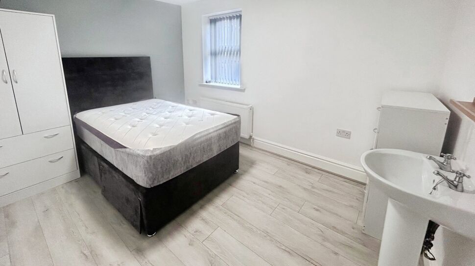 Main image of 1 bedroom  Room to rent, Stanley Place, Preston, Lancashire, PR1