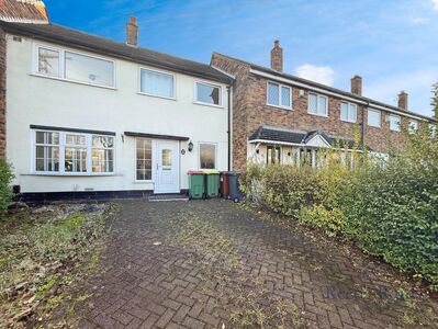 2 bedroom Mid Terrace House for sale