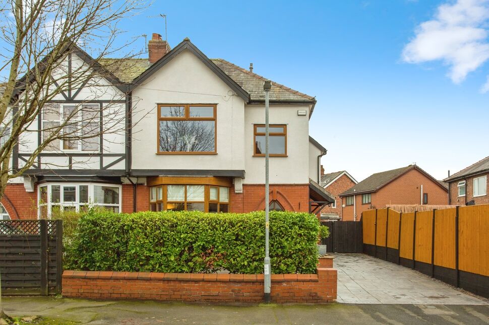 Main image of 4 bedroom Semi Detached House for sale, St Andrews Avenue, Preston, Lancashire, PR2