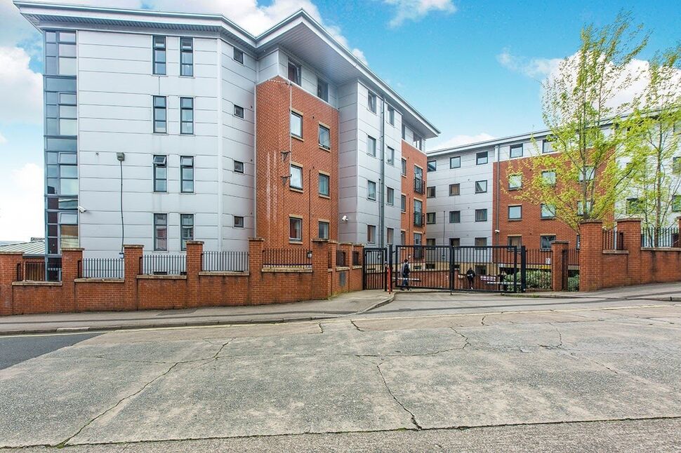 1 bedroom Flat for sale