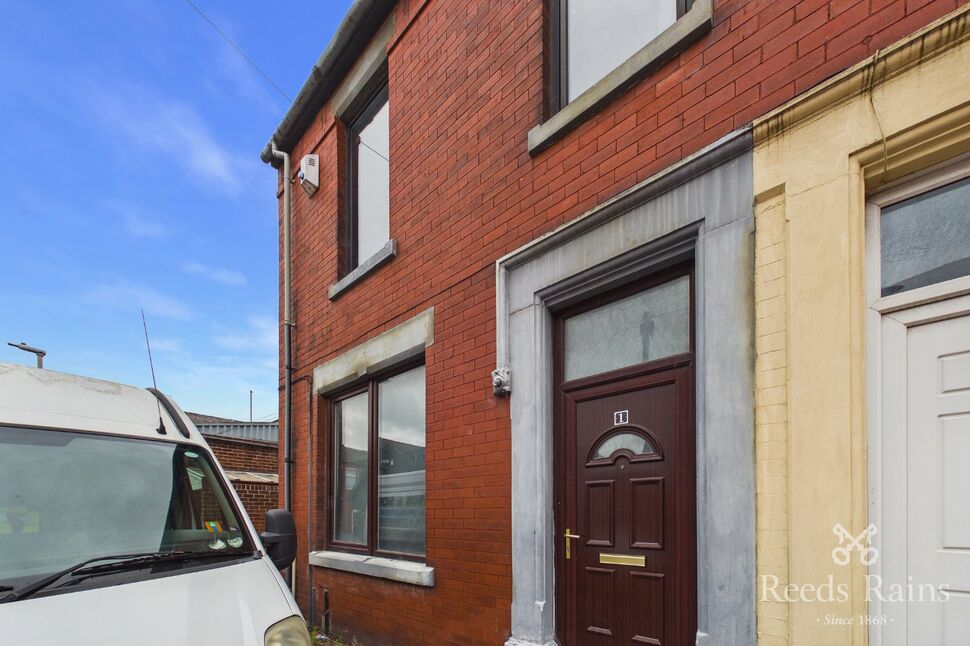 Main image of 3 bedroom End Terrace House for sale, Linton Street, Fulwood, Lancashire, PR2