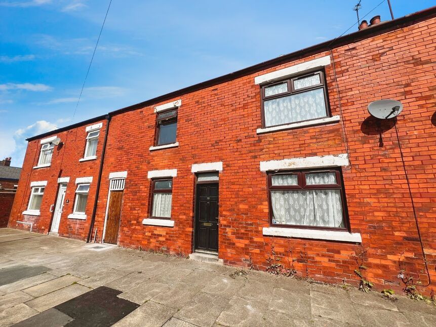 Main image of 2 bedroom Mid Terrace House for sale, Lonsdale Road, Preston, Lancashire, PR1