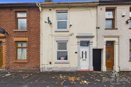Plevna Road, 2 bedroom Mid Terrace House for sale, &pound;120,000